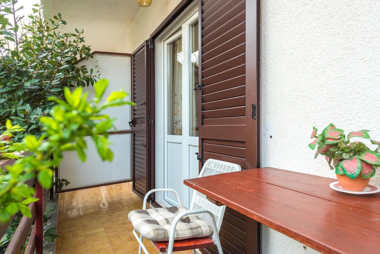 Apartments Boris Vodice Exterior foto